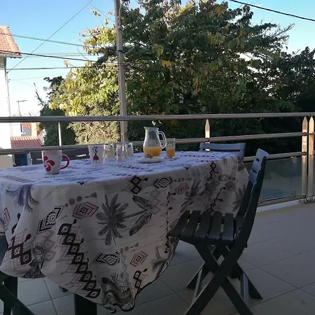 T2 Lumineux-150m Plage-wifi *